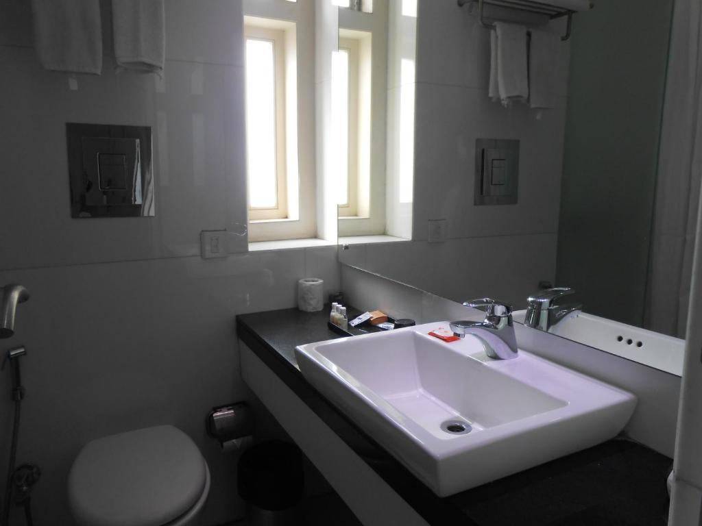 Sapphire Suite Kalkutta Zimmer foto